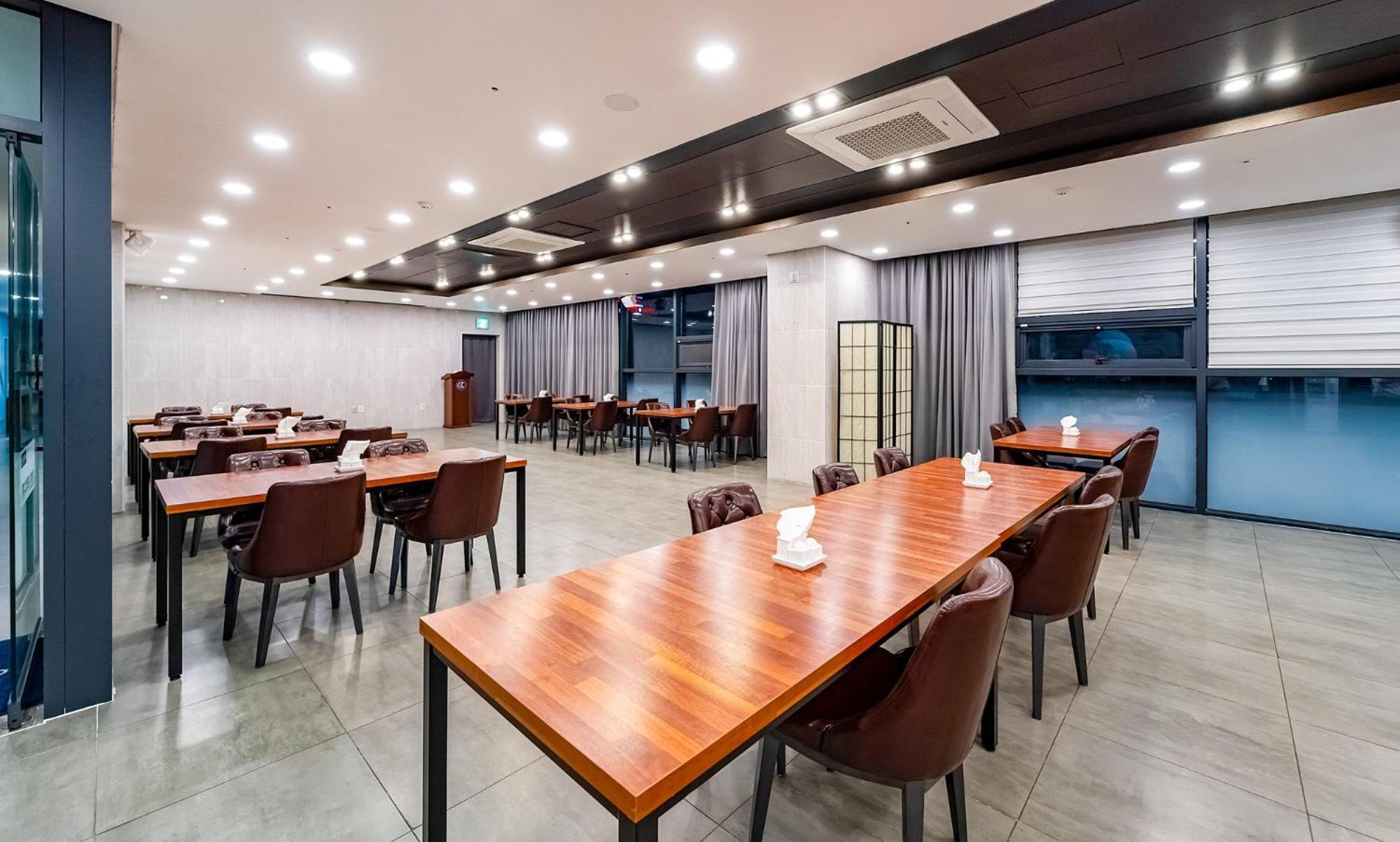Golden Tulip Essential Namgang Ξενοδοχείο Jinju Εξωτερικό φωτογραφία